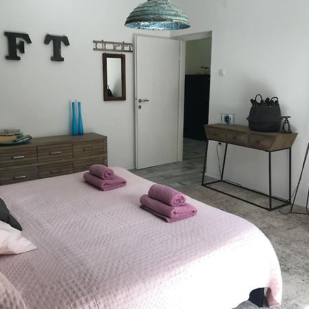 Pine And Lime Apartments Пула Екстер'єр фото